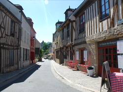 PROVINS